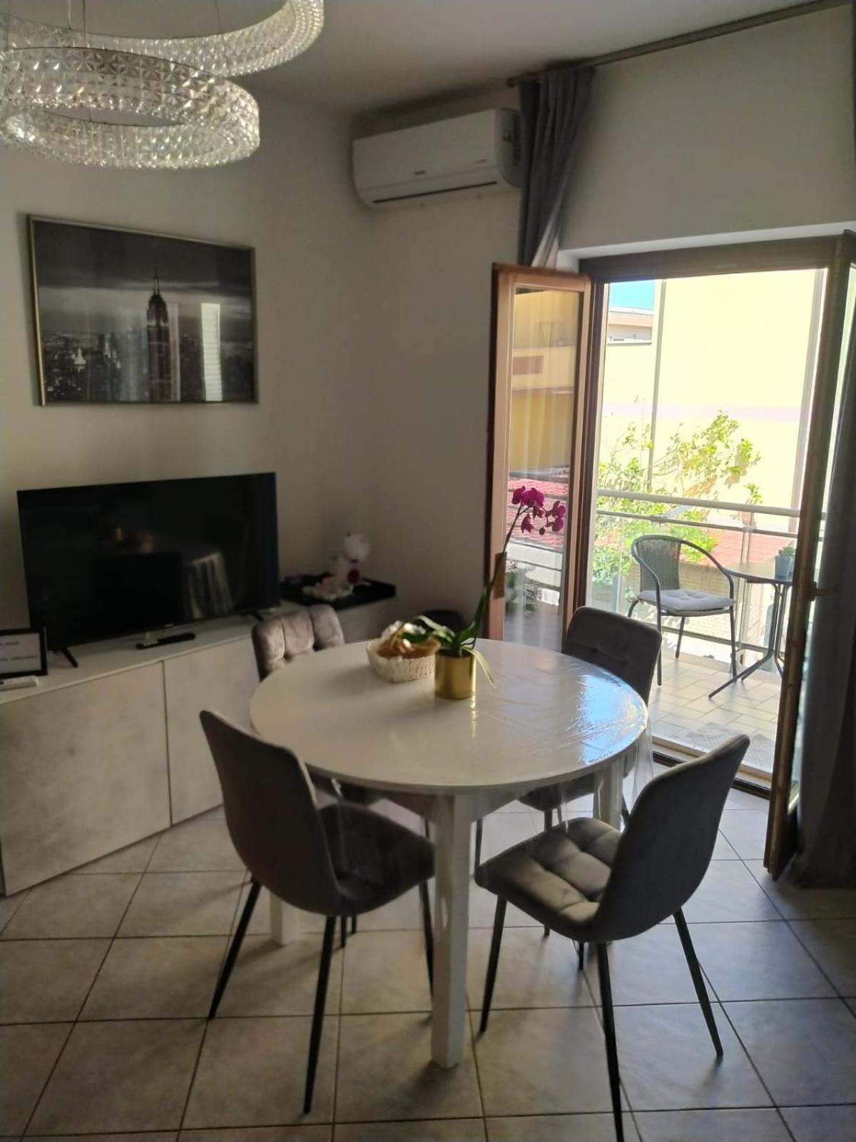 피우미치노 La Perla Del Mare - 9 Minutes From Fco Airport - Free Wifi E Netflix 아파트 외부 사진